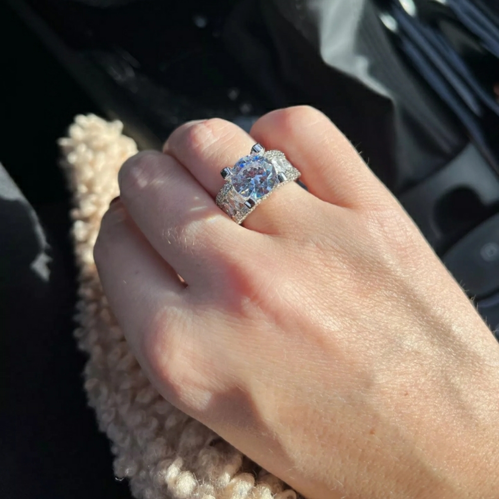 Silver Engagement Ring - Picture 8 of 8